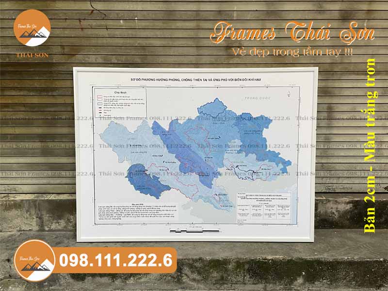Mẫu khung tranh bản đồ khổ 120x170cm với viền 2cm màu trắng trơn