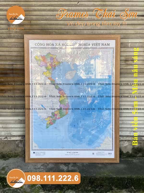 Mẫu khung tranh bản đồ khổ A0 với viền 5cm màu nâu sáng