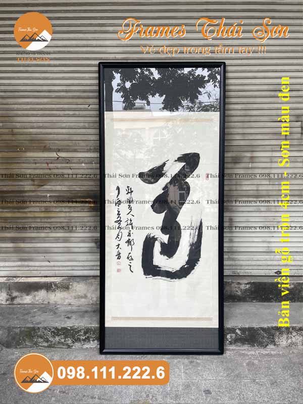 Mẫu khung tranh chữ khổ 55x200cm viền gỗ tròn 4cm sơn màu đen