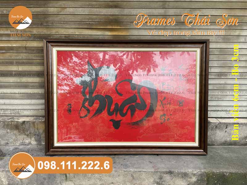Mẫu khung tranh chữ khổ 60x80cm viền 6cm màu nâu cafe bo 3cm